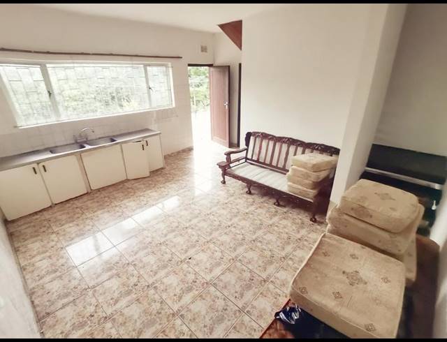 2 BEDROOM PROPERTY TO RENT IN RESERVOIR HILLS